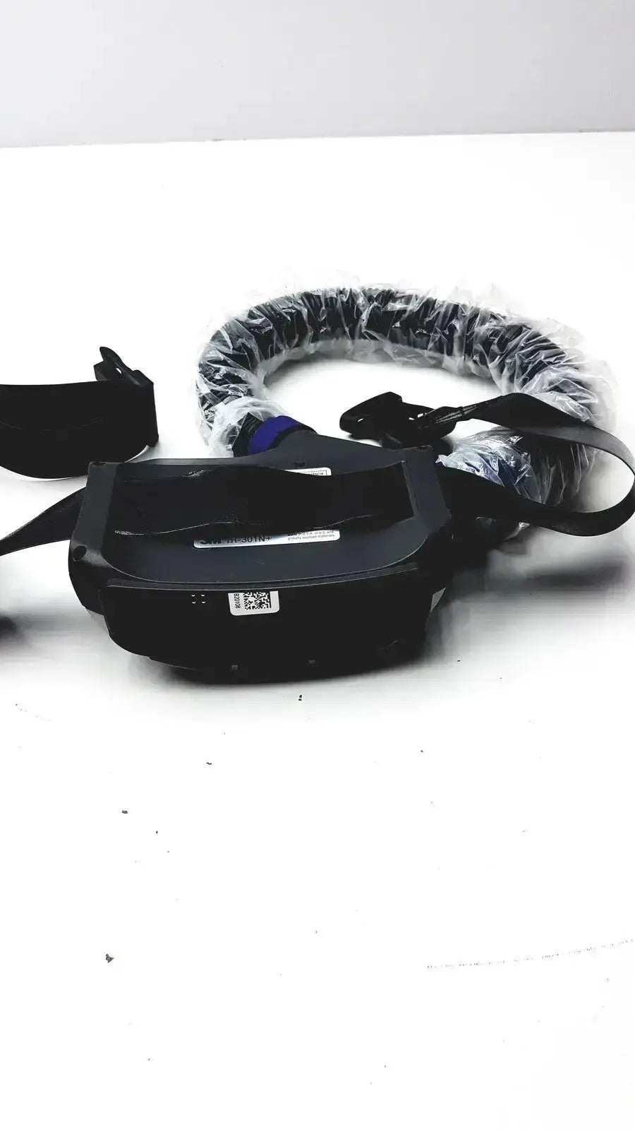 Black zebra mobile barcode scanner with adjustable straps and coiled cable for versaflo tr 300+ used medical equipment for sale