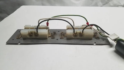 4 Female Electric Board Strip Line Output 400VA Max - Power