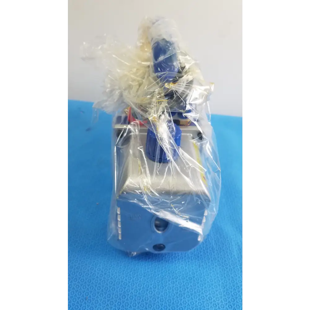 4CFM 1 Stage Vacuum Pump and 5 Gallon Degassing Chamber Kit - 1-Stage