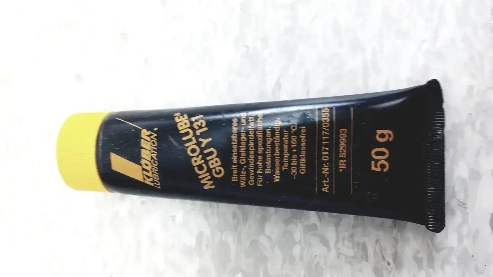 4X and Accessories with Kluber Lubrication Microlube GBU Y 131 - Maintenance & Kit