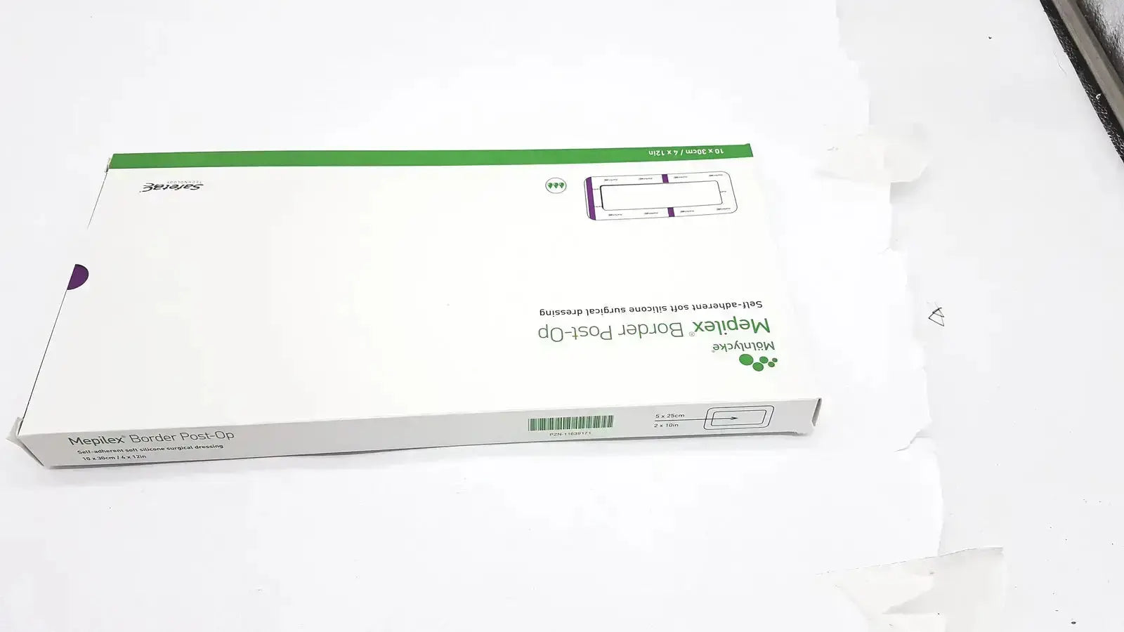 White cardboard box with green accents labeled mepliex border post-op dressing by medline 5 pcs 4 x 12 inches ref 496605