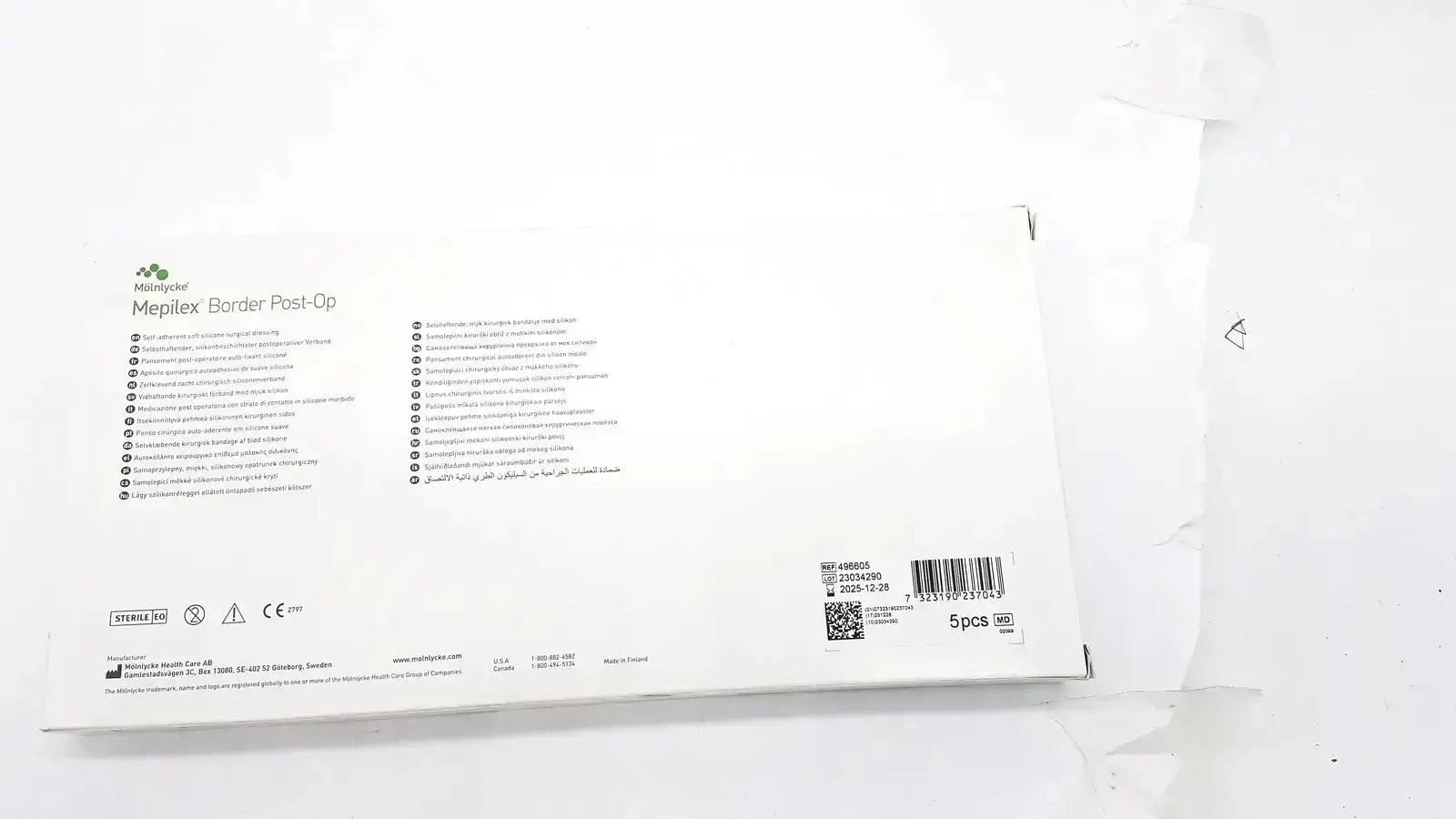 White cardboard box for 5 pcs mepliex border post-op medical adhesive dressing 4 x 12 inches ref 496605