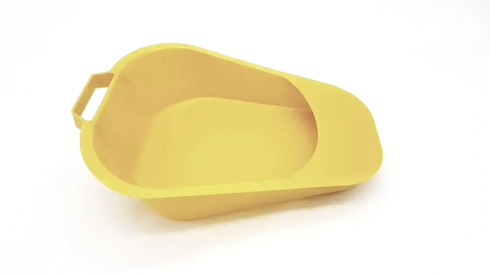 Yellow plastic medegen fracture bedpan with molded handle 12 inch capacity 1.1 quart for medical use
