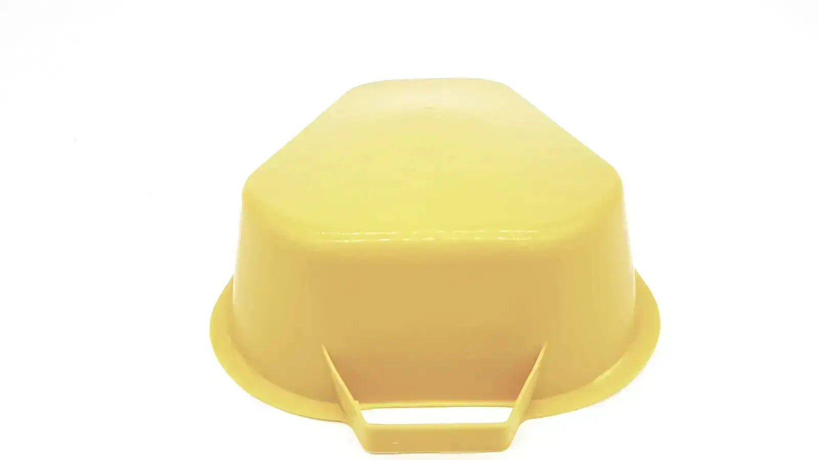 Yellow plastic basin with integrated handle for medegen fracture bedpan 12 inch gold plastic 1.1 quart capacity