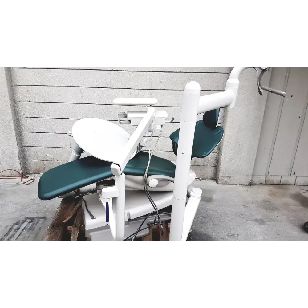 A Dec Biz Dental Patient Chair