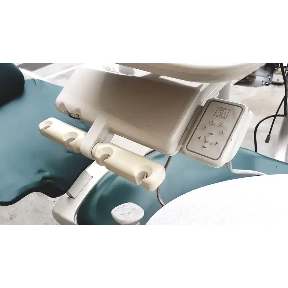 A Dec Biz Dental Patient Chair