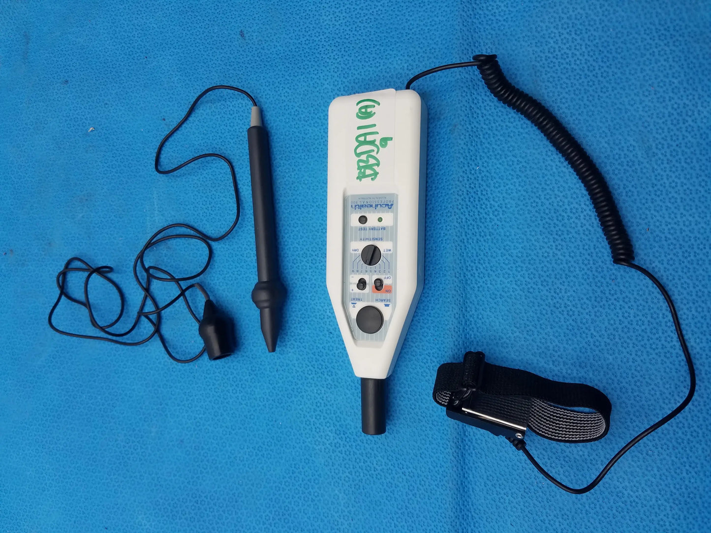 Acuhealth Pro 900 Nerve Stimulator Acupuncture Kit With Case