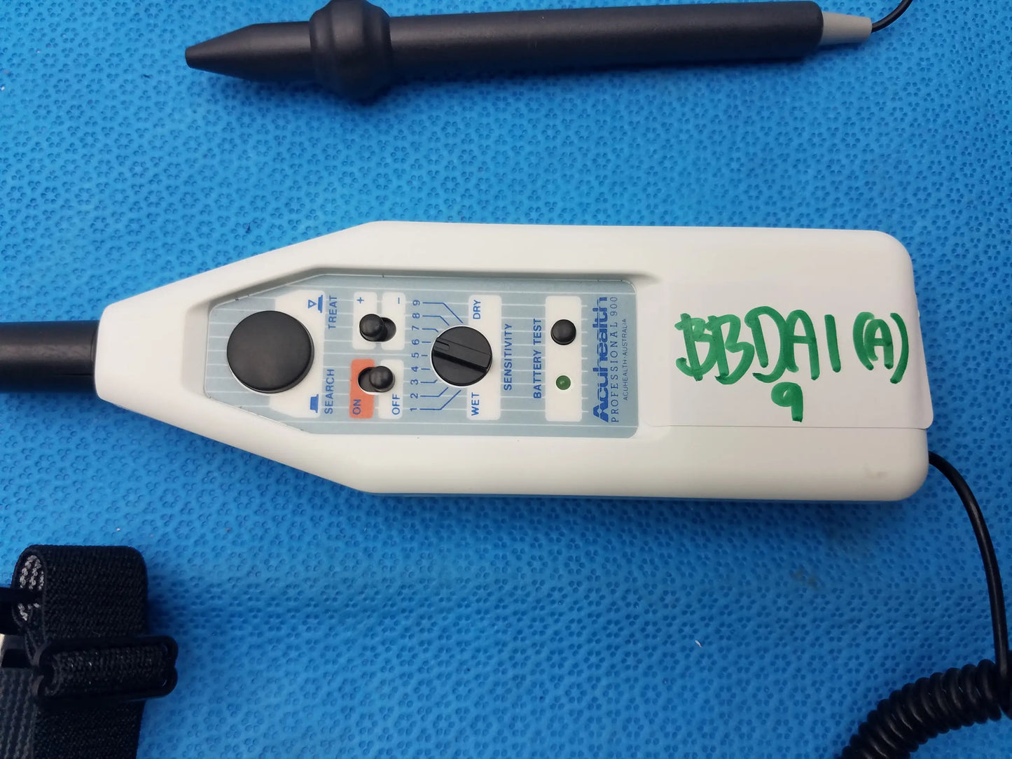 Acuhealth Pro 900 Nerve Stimulator Acupuncture Kit With Case