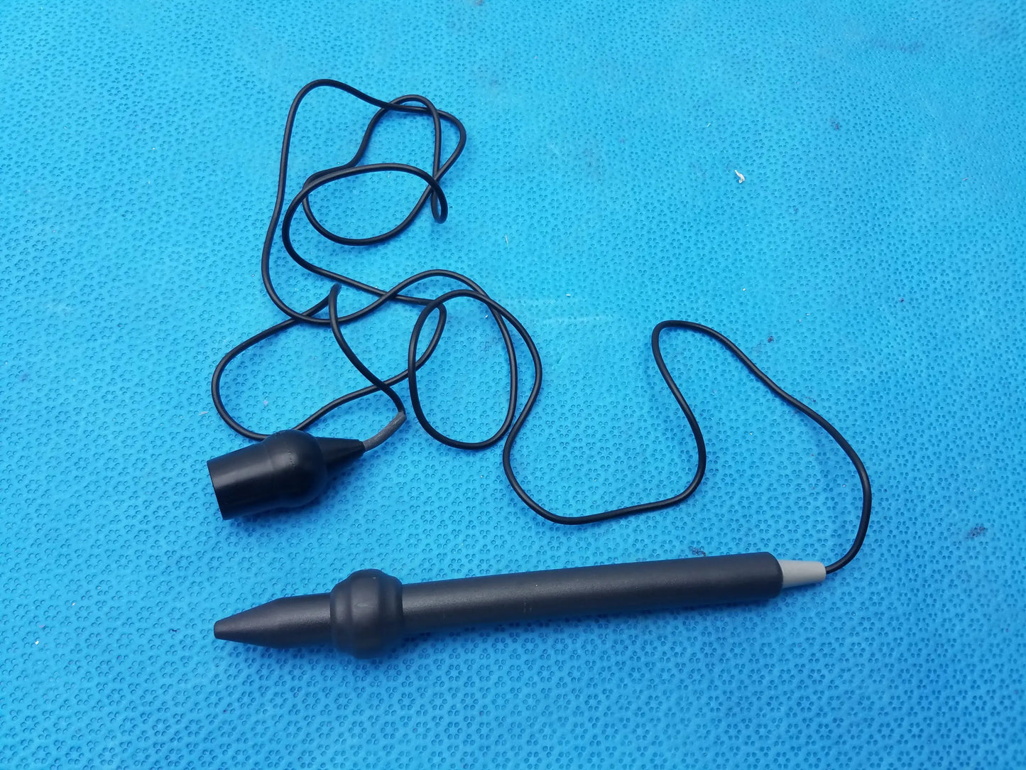Acuhealth Pro 900 Nerve Stimulator Acupuncture Kit With Case