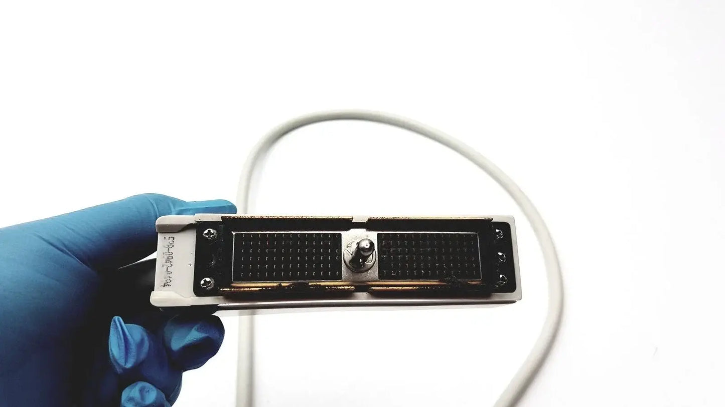 Acuson c3 needle guide convex ultrasound probe with sleek white plastic casing and black metal reed plates medical equipment