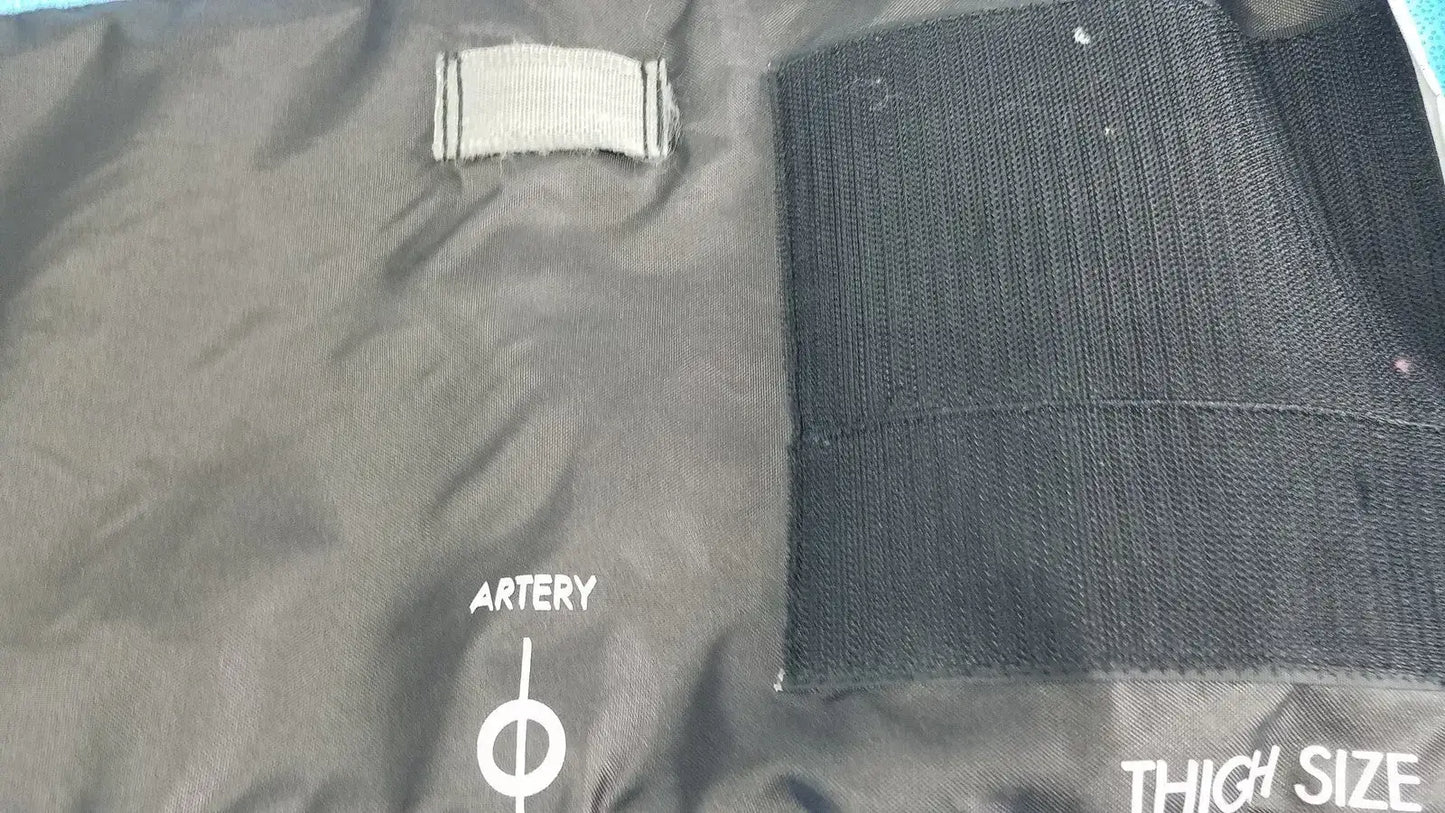 ADC Adcuff Sphygmomanometer Thigh Cuff Aneroid Blood Pressure Monitor 40.6-66cm