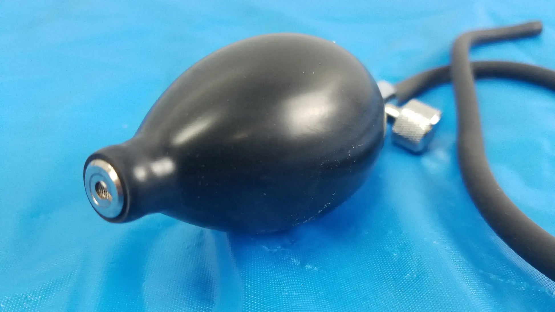 ADC Latex BP Inflation Bulb With Air Valve & Tube