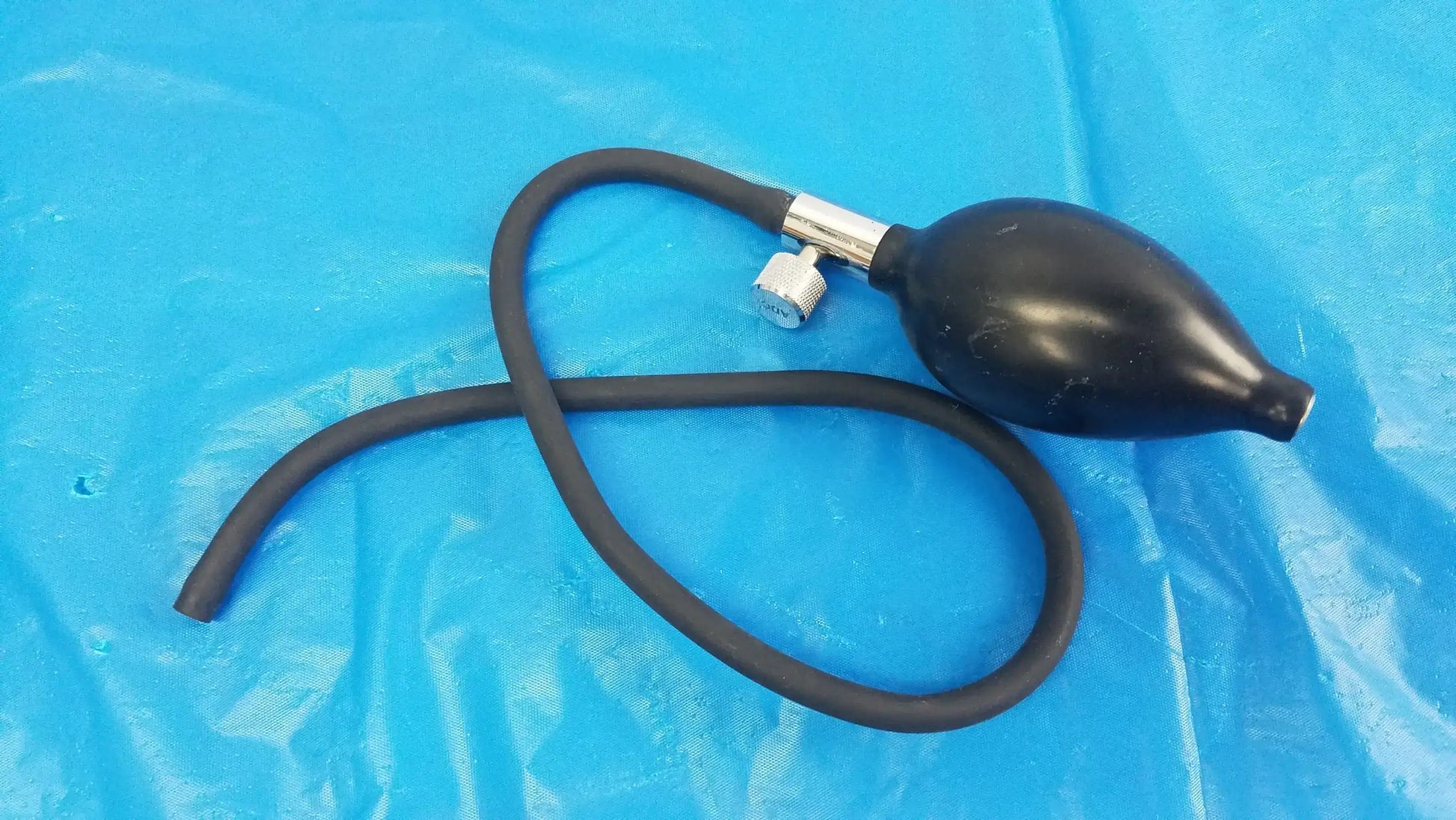 ADC Latex BP Inflation Bulb With Air Valve & Tube