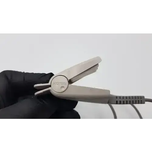 Adult Finger Clip Sensor Probe for Accurate Monitoring 1161061X DS-100A - Pulse Oximeter