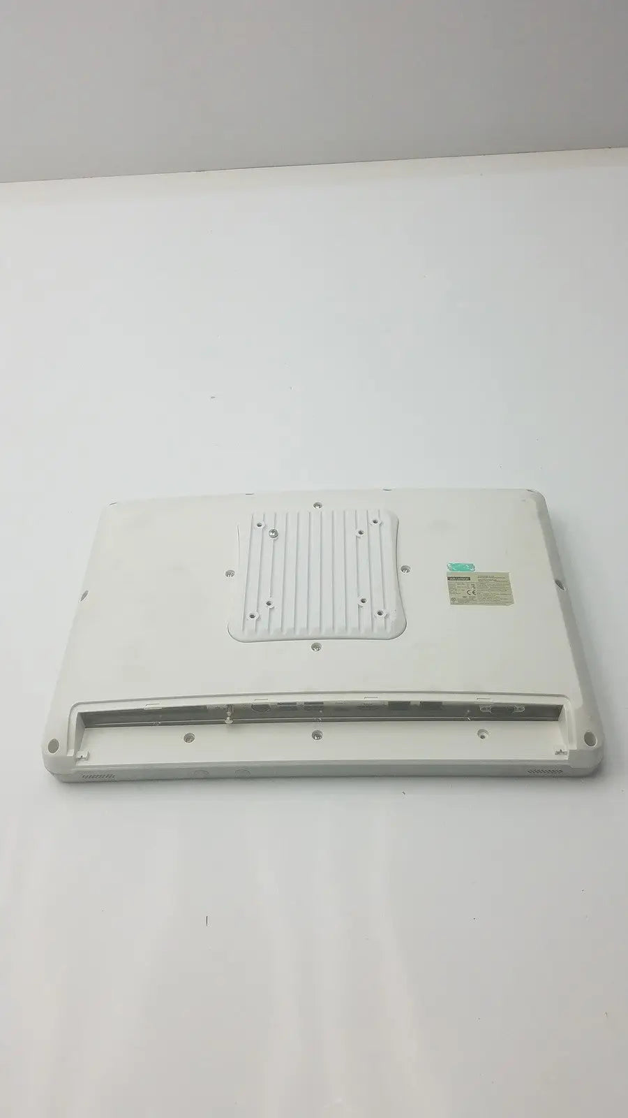 Advantech POC-615-11 LCD Display Computer - Medical Panel PC