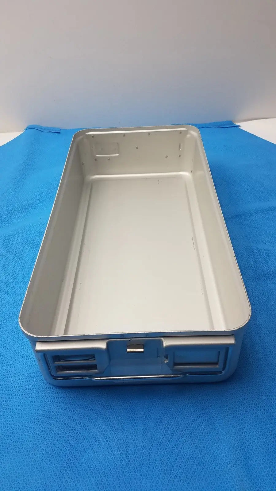 Aesculap Sterile Container System – Surgical Instrument Sterilization Case