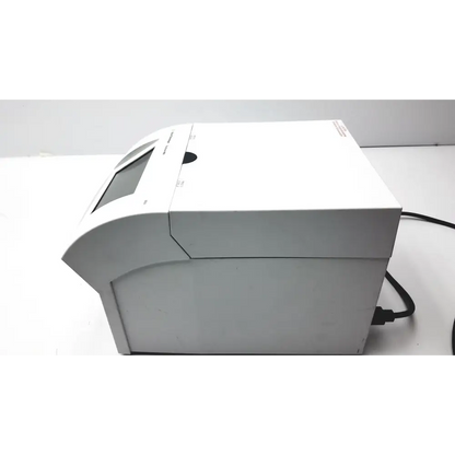 Agilent SureCycler 8800 Touch Screen Thermal Cycler - G8800-001