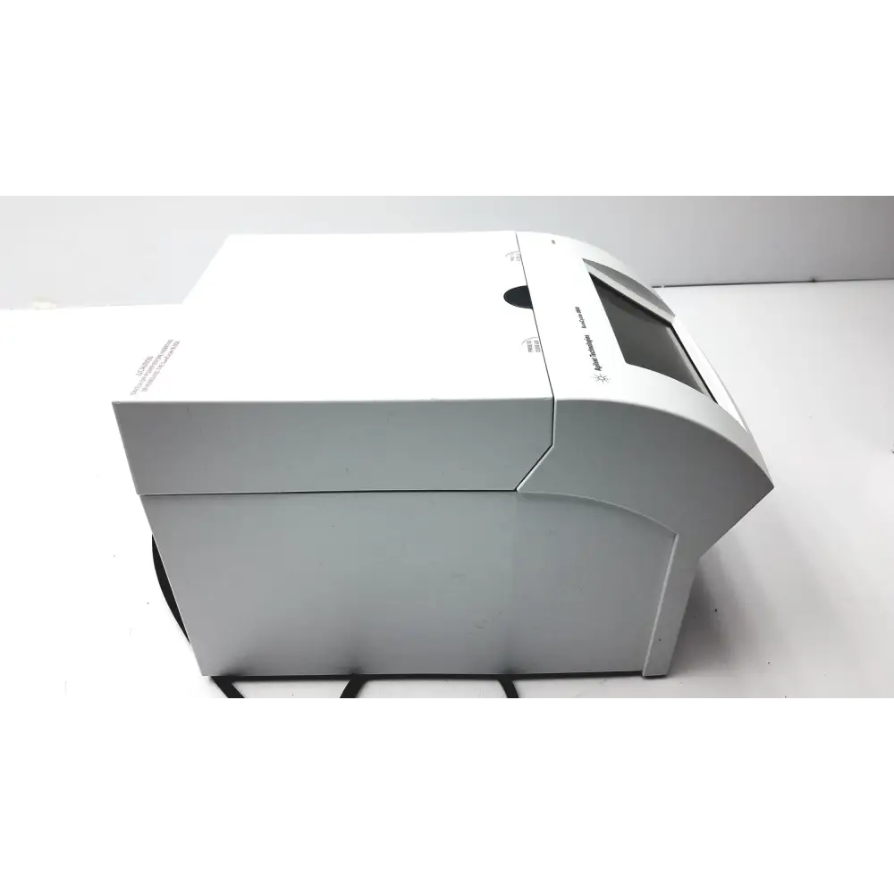 Agilent SureCycler 8800 Touch Screen Thermal Cycler - G8800-001