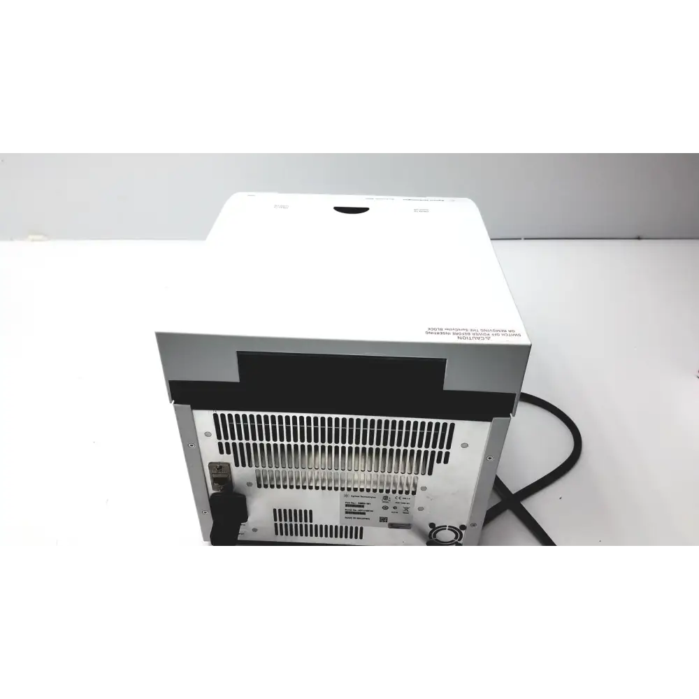 Agilent SureCycler 8800 Touch Screen Thermal Cycler - G8800-001