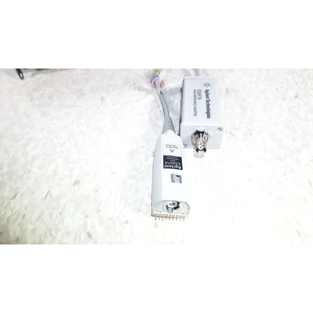 Agilent Technologies E2697A High Impedance Adapter with Papers - Oscilloscope