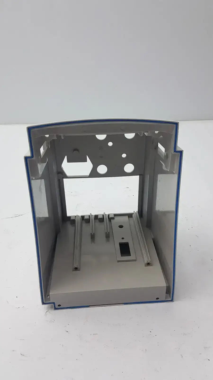 Alaris PC Model 8015 Monitor Body - Infusion Pump Part