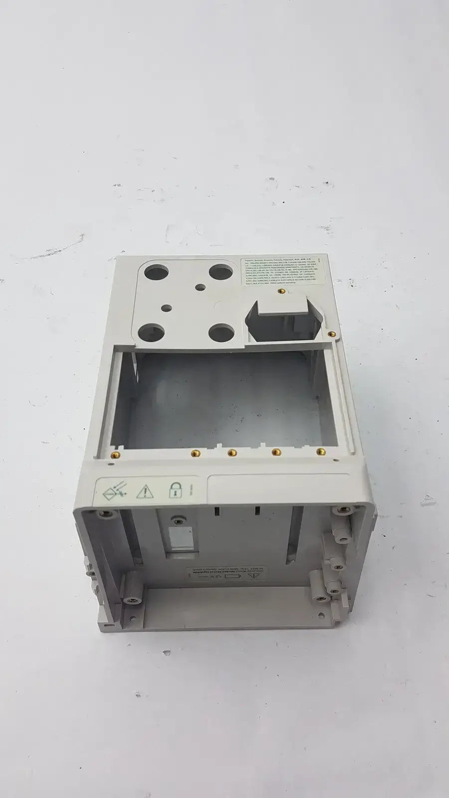 Alaris PC Model 8015 Monitor Body - Infusion Pump Part