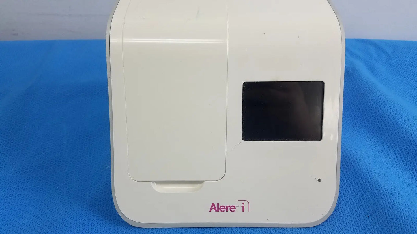 Alere i Molecular Analysis System EQ002001S Point of Care