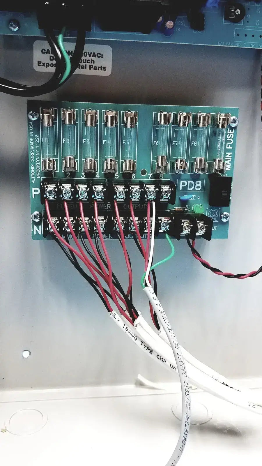 Altronix SMP7-CTX High Current Power Supply / Charger 12VDC/24VDC-No key