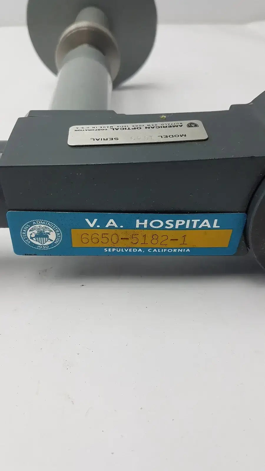 American Optical 1049 Dual Viewing Stereo Zoom Microscope Adapter