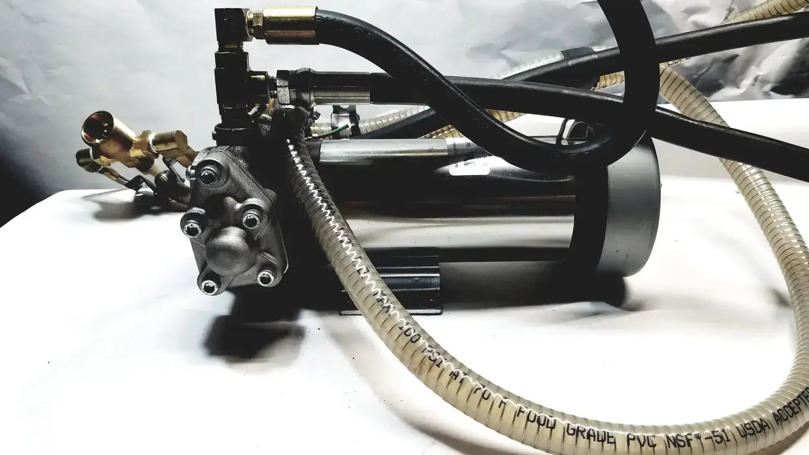 Ametek Floorcare and Special Motor B4CPM‑167 With Fat Pump IXP075 - Assembly