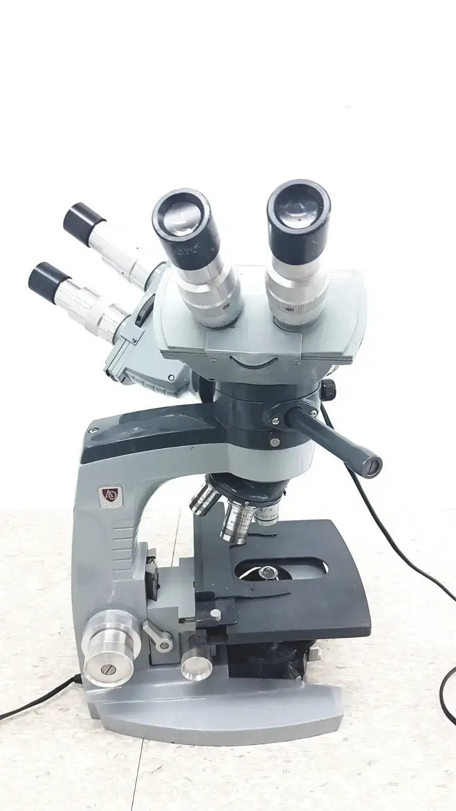 AO Spencer American Optical Microscope Illuminator – Cat. 1031