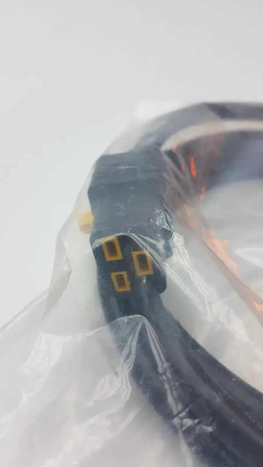 APC By Schneider Electric AP8753 Power Cord Locking C19 To L6-20P 3.0M