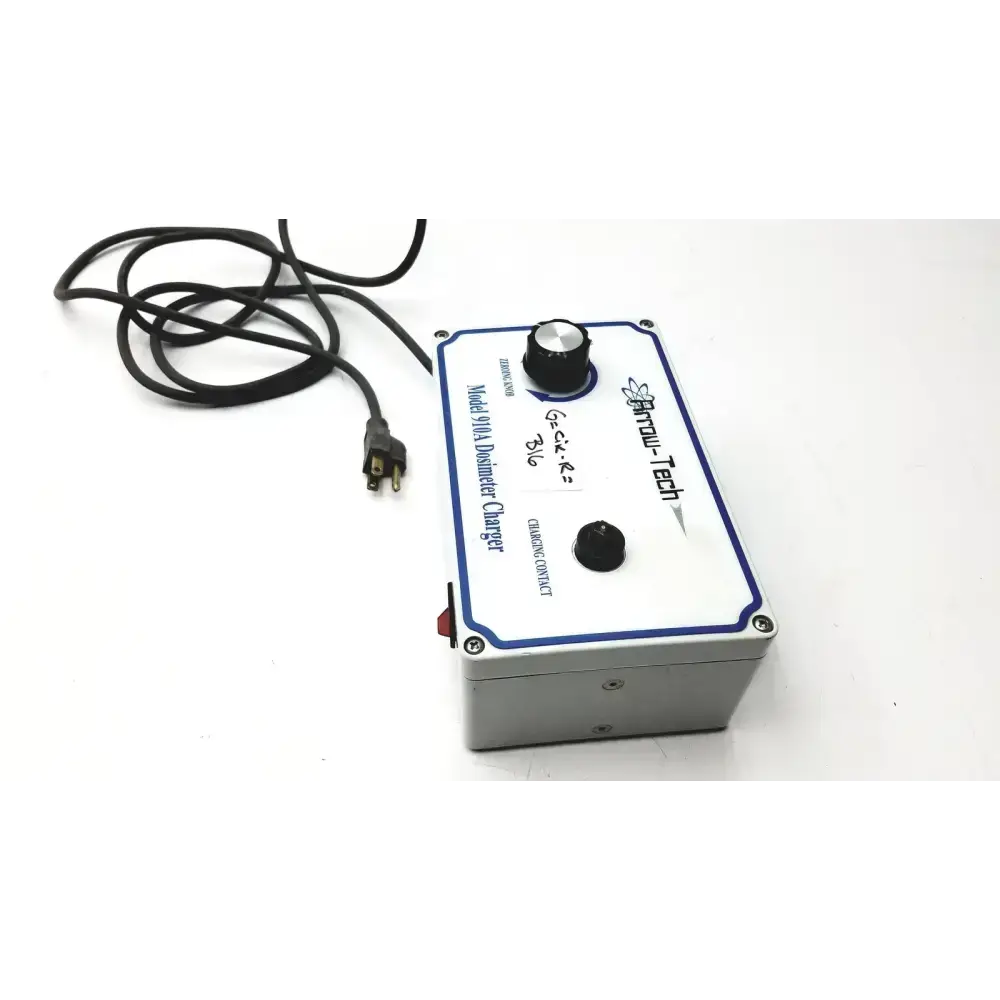 Arrow 910A AC Powered Dosimeter Charger
