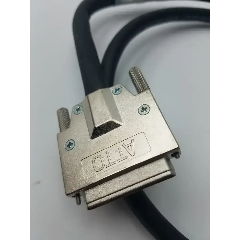 ATTO SCSI-3 VHDCI 68-Pin Male to Cable 50351XX01 CBL-V68E-032 - SCSI