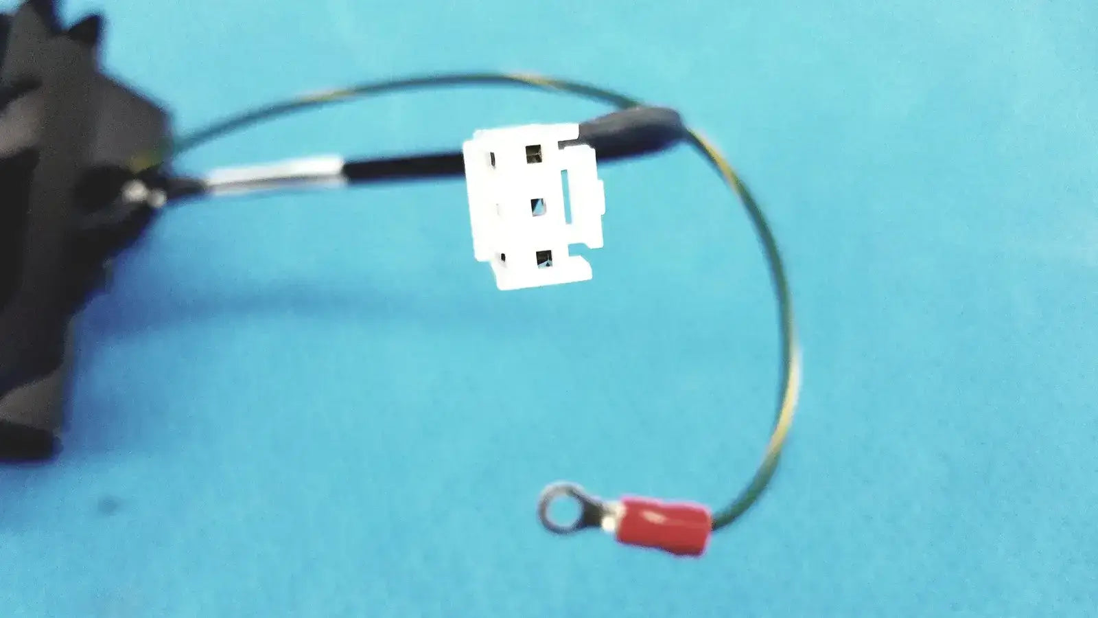 AV-H-000017 Power Inlet Cable with Mounting Bracket REV 1.00 - Assembly