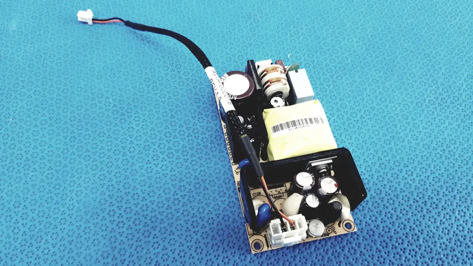 AV-H-000018 REV 1.0 Medical Switching Power Supply RPS-60-48 PCB Type