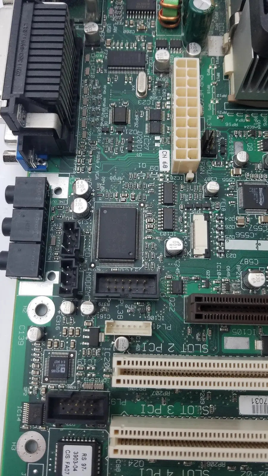 Axiomtek SBC 1000 With Intel 815 Chipset & MT16LSDT3264AG-12EE1 - Single Board Computer