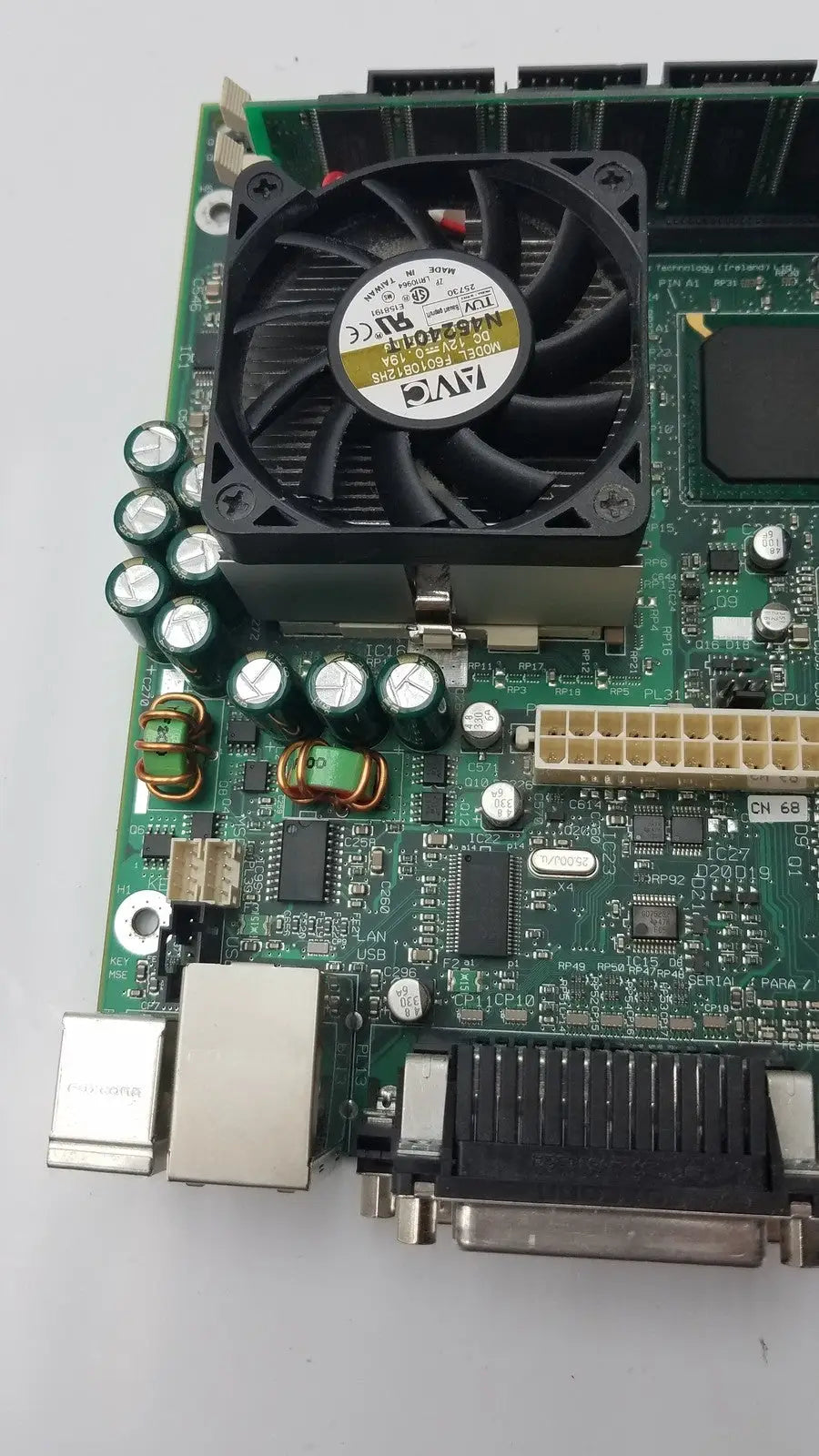 Axiomtek SBC 1000 With Intel 815 Chipset & MT16LSDT3264AG-12EE1 - Single Board Computer