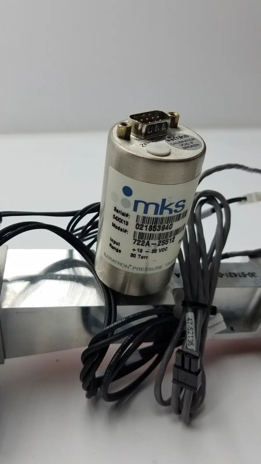 Baratron Pressure Transducer MKS 722A-25512 With Norgren Valve 6X1041-2