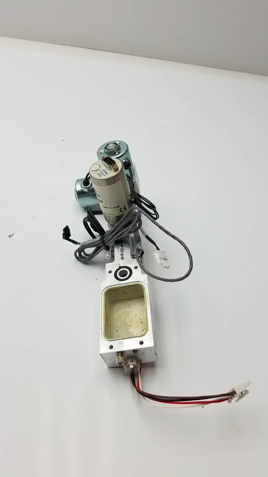 Baratron Pressure Transducer MKS 722A-25512 With Norgren Valve 6X1041-2