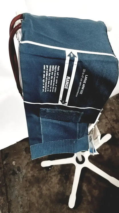 Baum Baumanometer Roll By Aneroid Sphygmomanometer Mobile Blood Pressure Unit