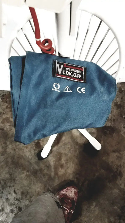 Baum Baumanometer Roll By Mobile Aneroid Sphygmomanometer Blood Pressure Unit