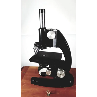 Bausch & Lomb Optical Co. Microscope in Wood Eimer