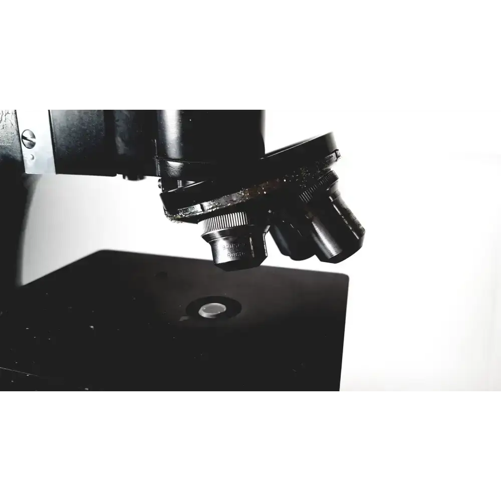 Bausch & Lomb Optical Co. Microscope in Wood Eimer