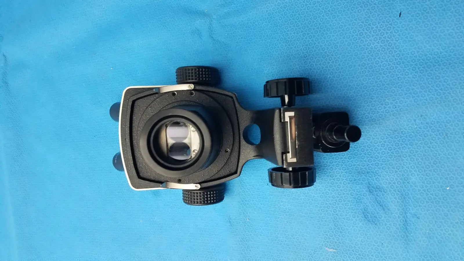 Bausch & Lomb StereoZoom 4 Binocular Microscope 0.7x–3x w/ 10x Eyepieces - Stereo