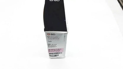 Black and white cardboard box of bd insyte autoguard 20 ga x 1.16 in iv catheter with 50 pack pre owned medical equipment