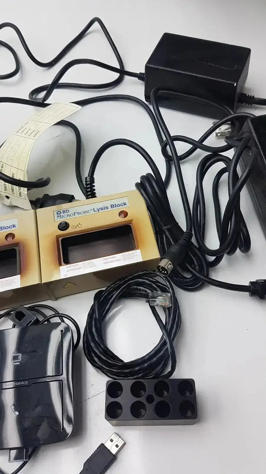 Bd microprobe processor with 2 beige and black bd micropipette lysis blocks and accessories for buy used medical equipment