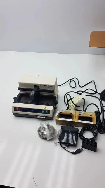 Beige and black cytoscan microtome with digital display and accessories in bd microprobe processor for buy used medical equipment