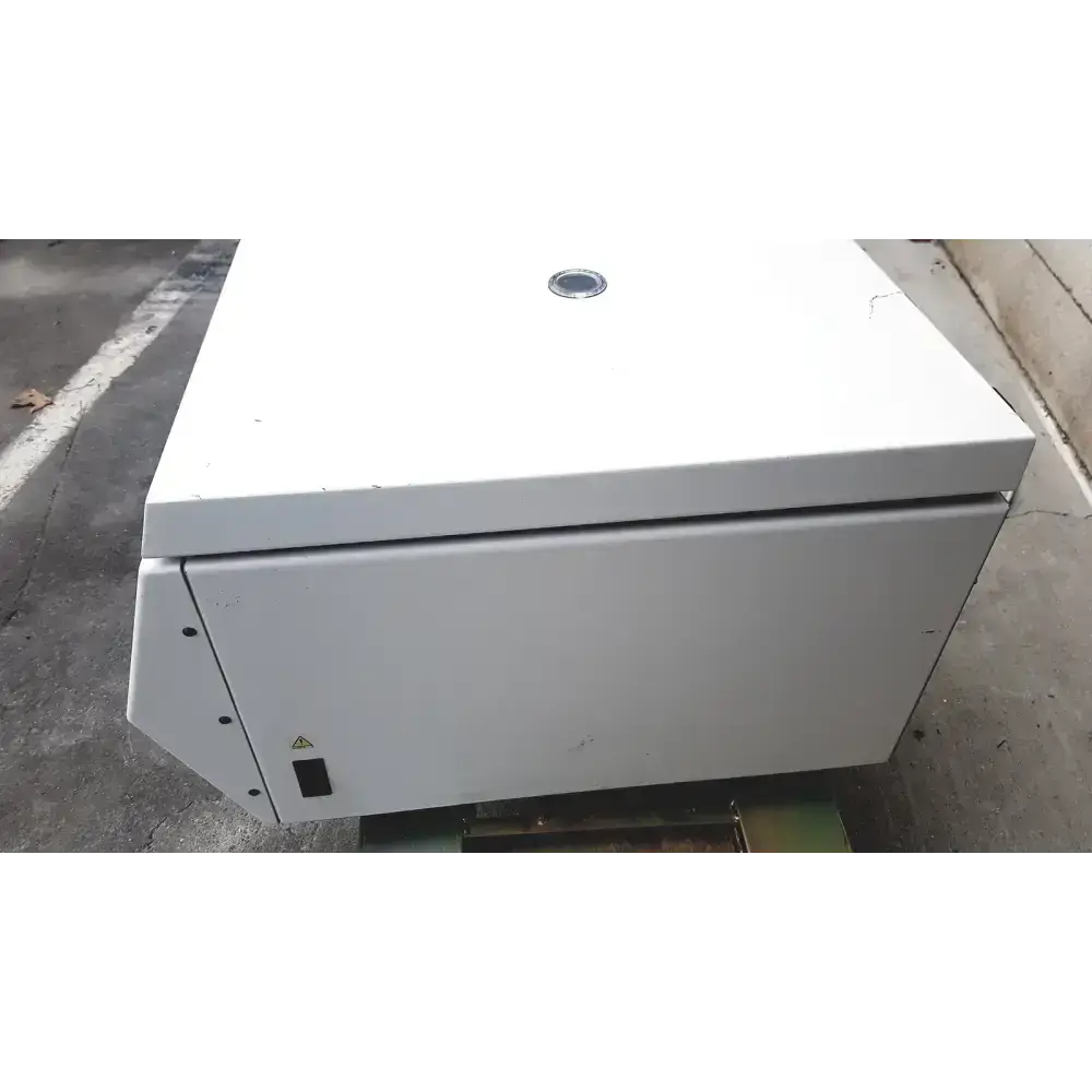 Beckman Coulter Spinchron DLX Benchtop Centrifuge