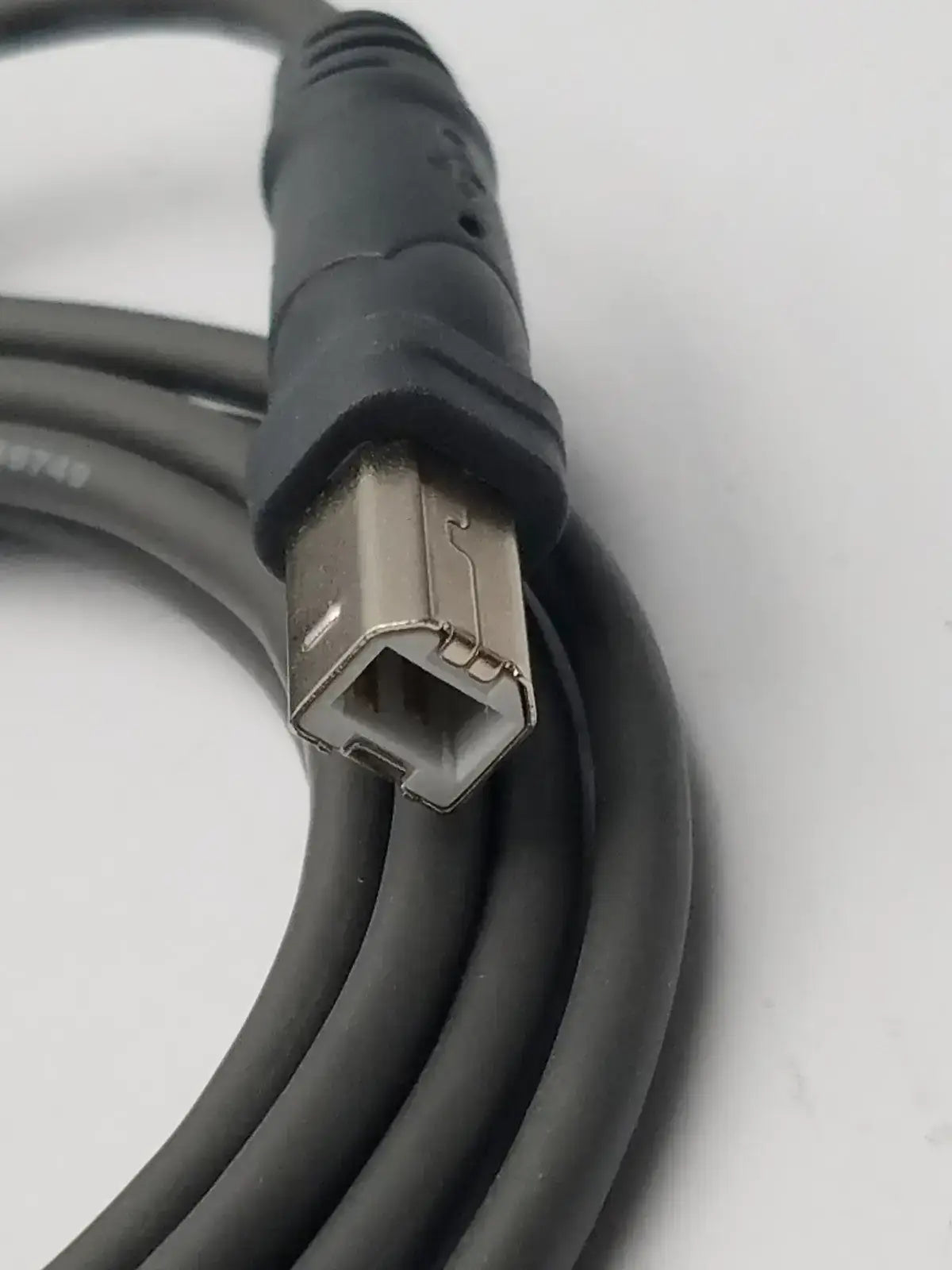 Belkin Pro Series USB Cable For Optimum Data Transfer A/B 10 ft. E129760